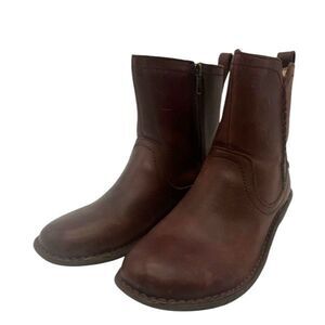 UGG Neevah Boots Women's Size 9 Brown Shearling Lined Leather Ankle Side Zipper